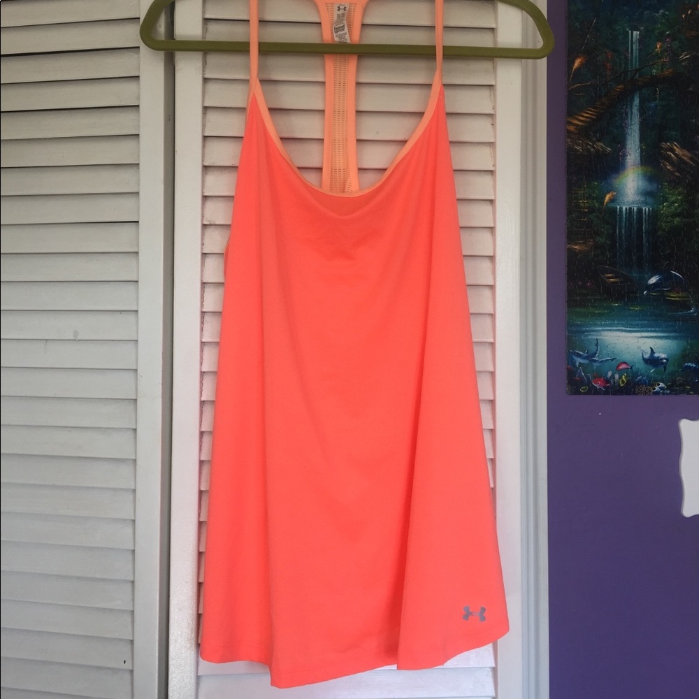 Brand New under Armour top